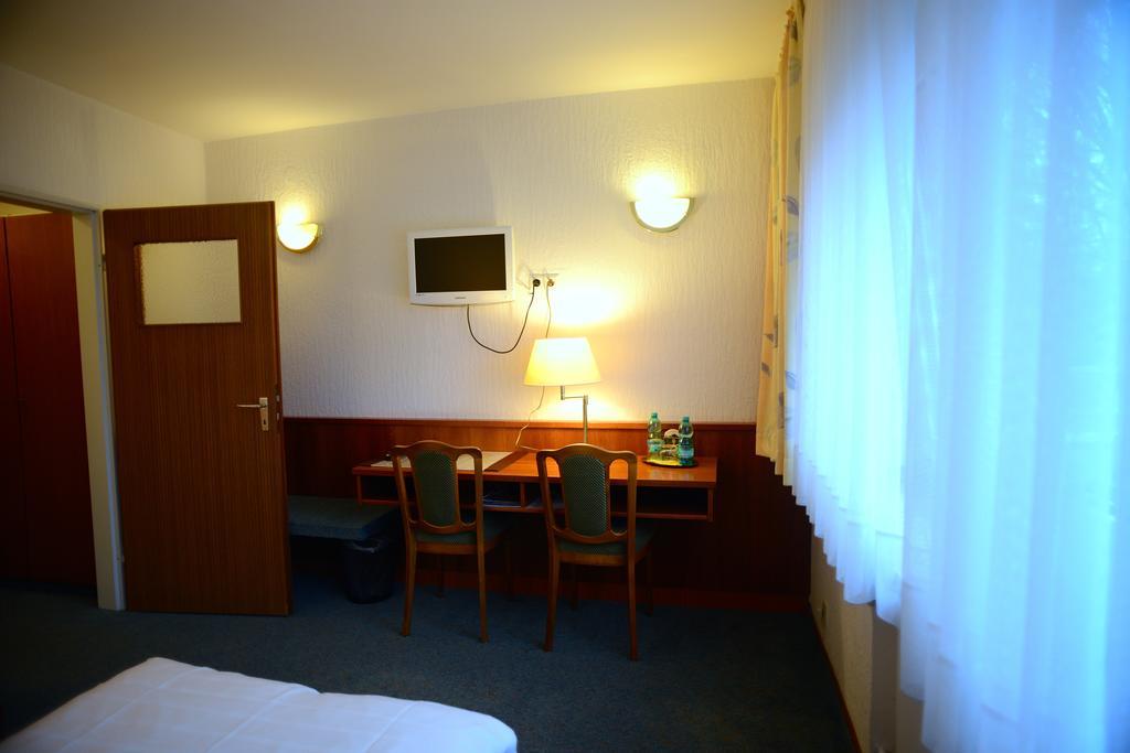 Hotel Marienhof Duesseldorf Neuss Exteriör bild